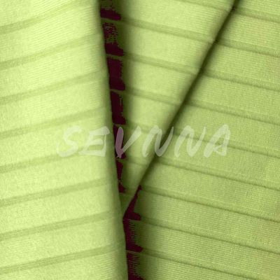 เนื้อผ้า Lycra ที่นํามาใช้ใหม่ เพื่อใช้ในเครื่องแต่งกายที่มีประสิทธิภาพสูง