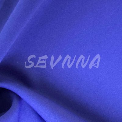 สัมผัสความยืดหยุ่นที่ไม่มีคู่แข่งกับสเตรชเลกกิง เนื้อผ้า 152 ซม.
