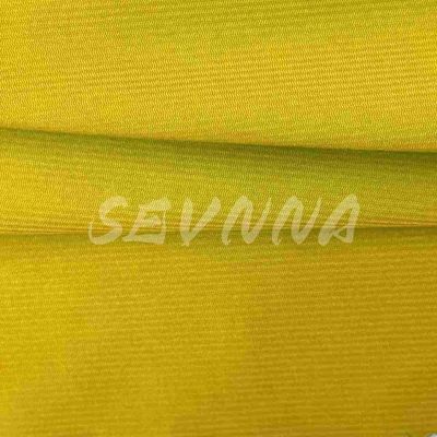 ความหนาแน่น Jacquard ผ้าปูสองชั้น 88% โพลีเอสเตอร์ 12% สปันเด็กซ์