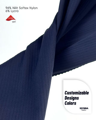 ผ้าไลคร่าแบบยืด 94% ไนลอน 6% ไลคร่า 240 แกรม แห้งเร็ว