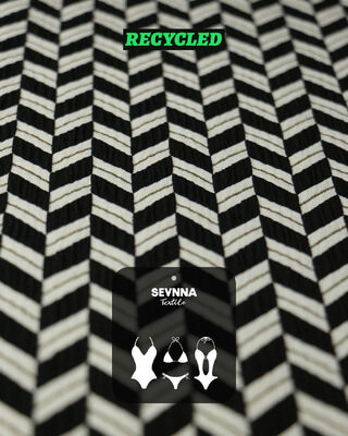 ผ้าปักสองแบบ 260 กรัม ที่มิตรต่อสิ่งแวดล้อม