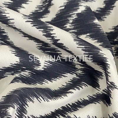 Bright Color Anti Mould Sweat Wicking Fabric Wetsuit ความคงทนของสีสูง