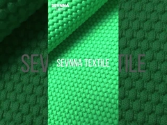 ทางเลือกสำหรับผ้าว่ายน้ำที่มีการระบายอากาศสูงและพื้นผิว: ลวดลายที่ระบายอากาศได้ดีและมีพื้นผิว